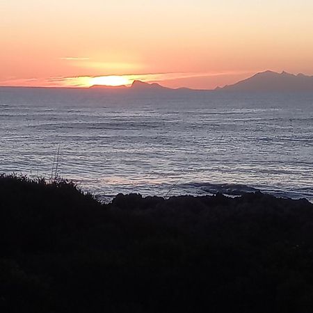 Bedrock Accommodation Gansbaai Exterior foto